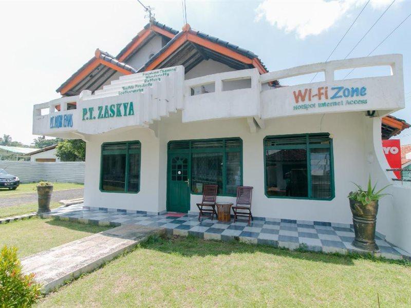 OYO 2858 Vafa Residence Cianjur Exterior foto
