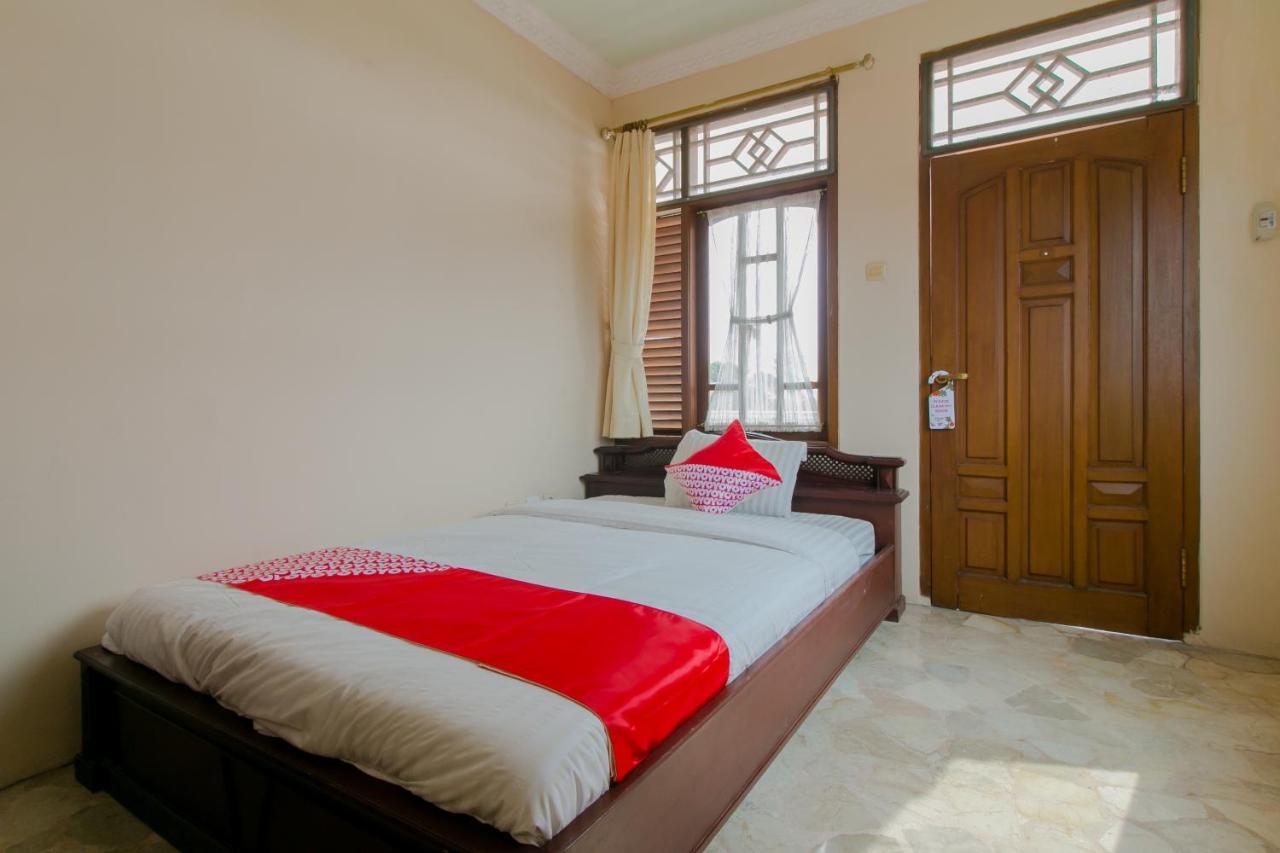 OYO 2858 Vafa Residence Cianjur Exterior foto