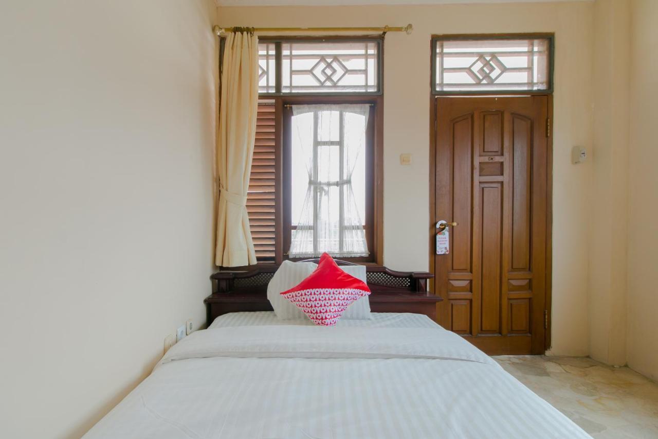 OYO 2858 Vafa Residence Cianjur Exterior foto